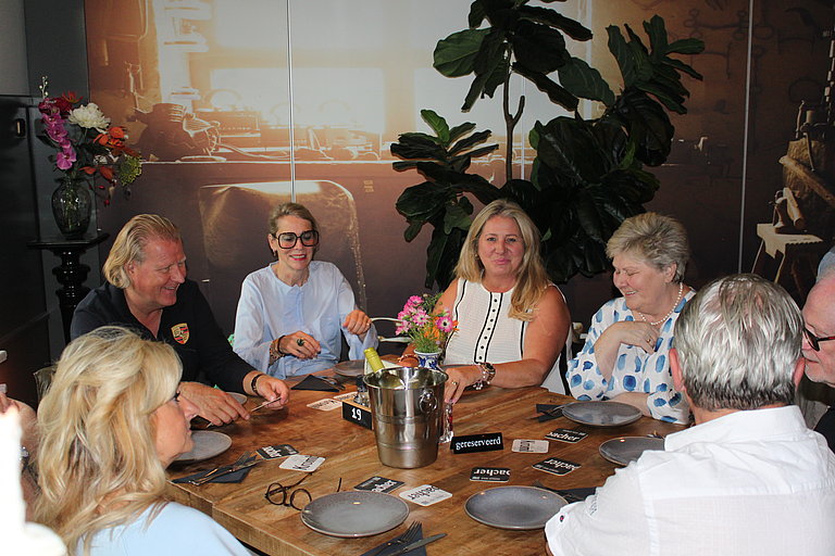 Gruppenbild - schöner Abend